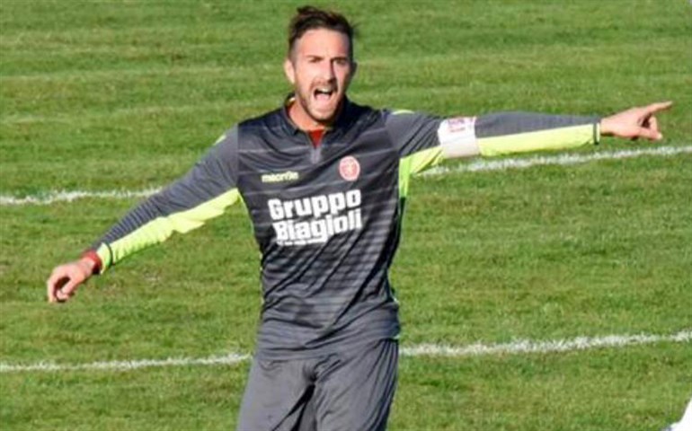 Da centrocampista a bomber. Gianluca Polidori ha conquistato l'Umbria ma prepara il ritorno nella Tuscia: 