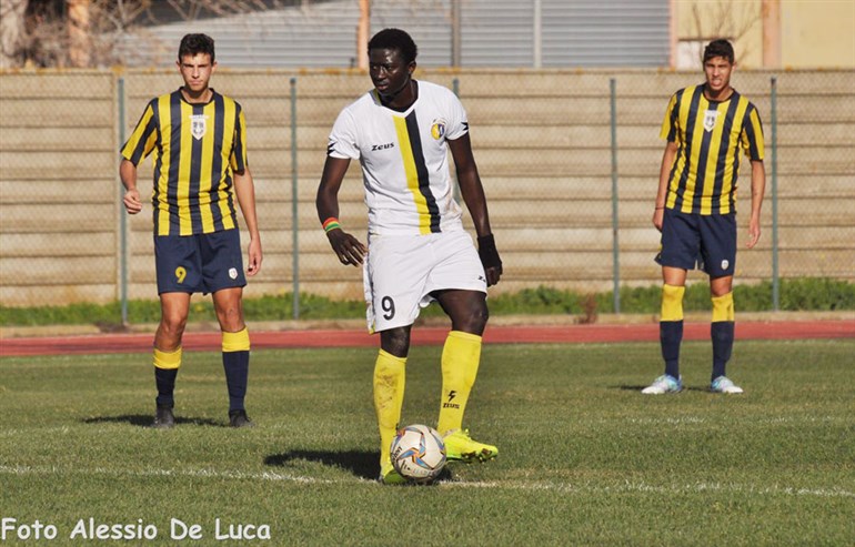 I primi due squilli della Polisportiva Cimini: Youssou Cissé e Cristian Vittorini. Scarpetta: 